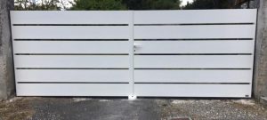 portail alu deux battants axihome by me lames ajourées