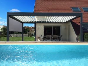 pergola bioclimatique piscine