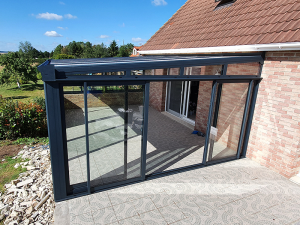 veranda alu vue exterieur ouverte
