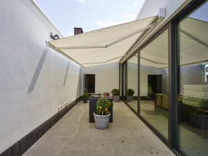 changer toile store banne